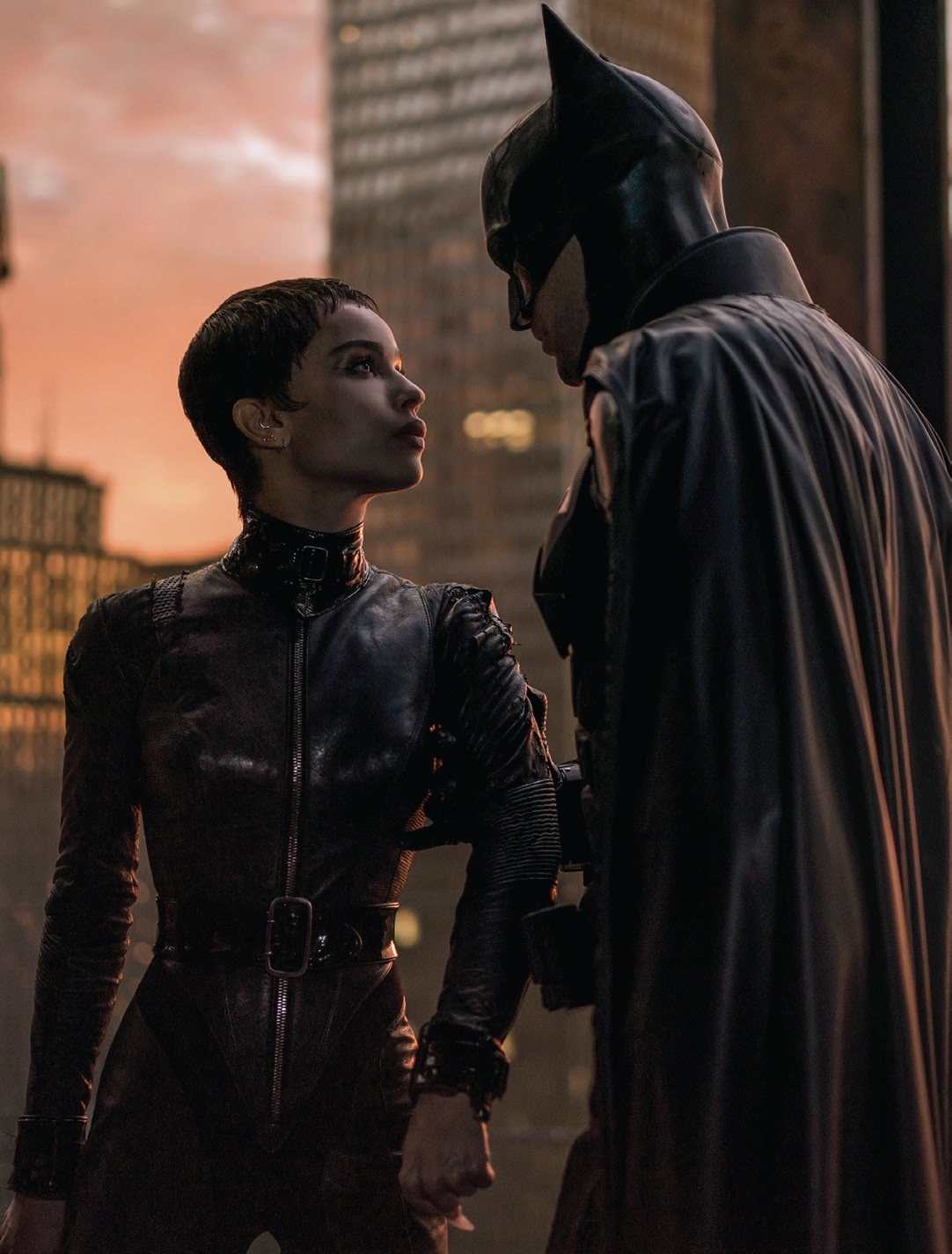 Zoë Kravitz as Selina Kyle and Robert Pattinson as Batman in Warner Bros. Pictures’ action adventure The Batman PHOTO: BY JONATHAN OLLEY/™ & © DC COMICS. © 2021 WARNER BROS. ENTERTAINMENT INC. ALL RIGHTS RESERVED