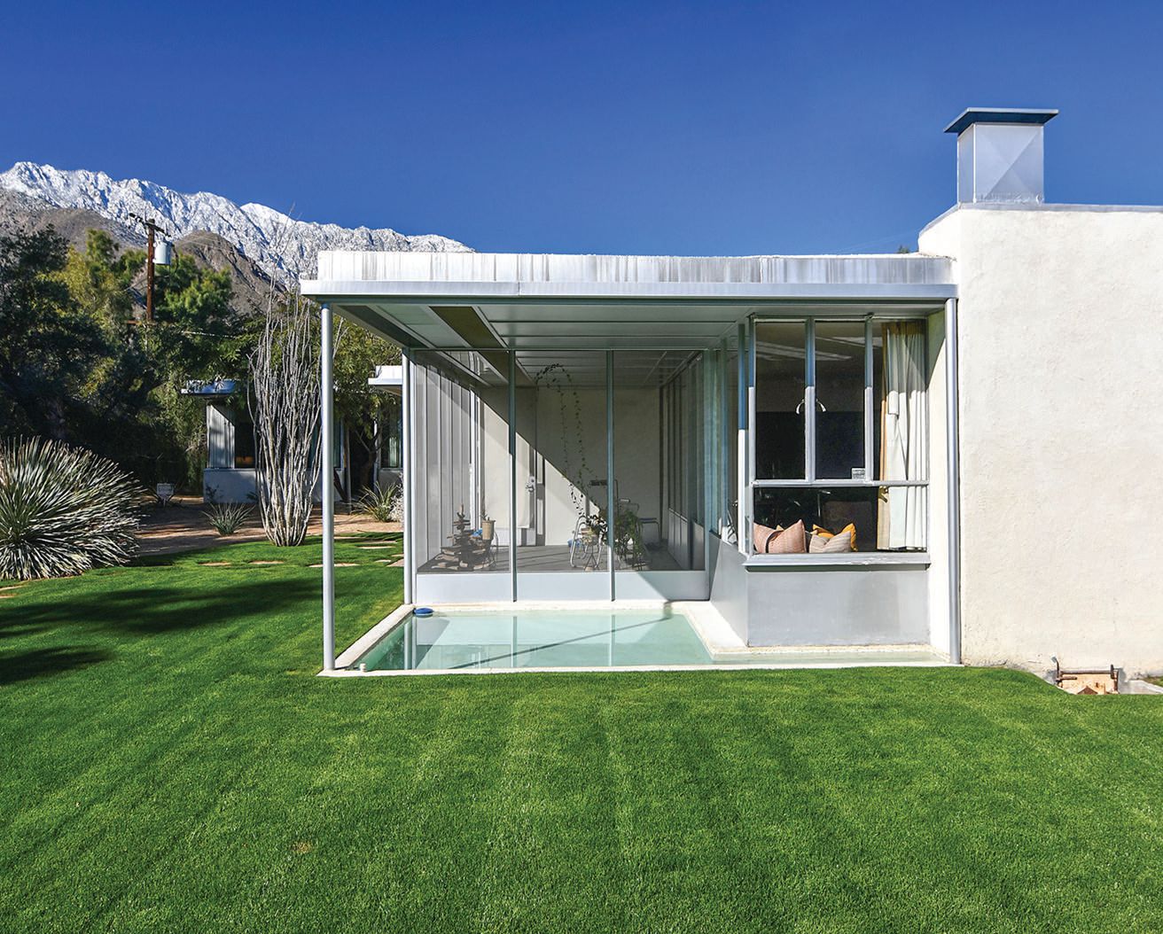 The East Coast vs. West Coast Modernism House Design at Midcentury event will feature iconic properties like the Grace Miller House designed by Richard Neutra. PHOTO BY COLIN FLAVIN