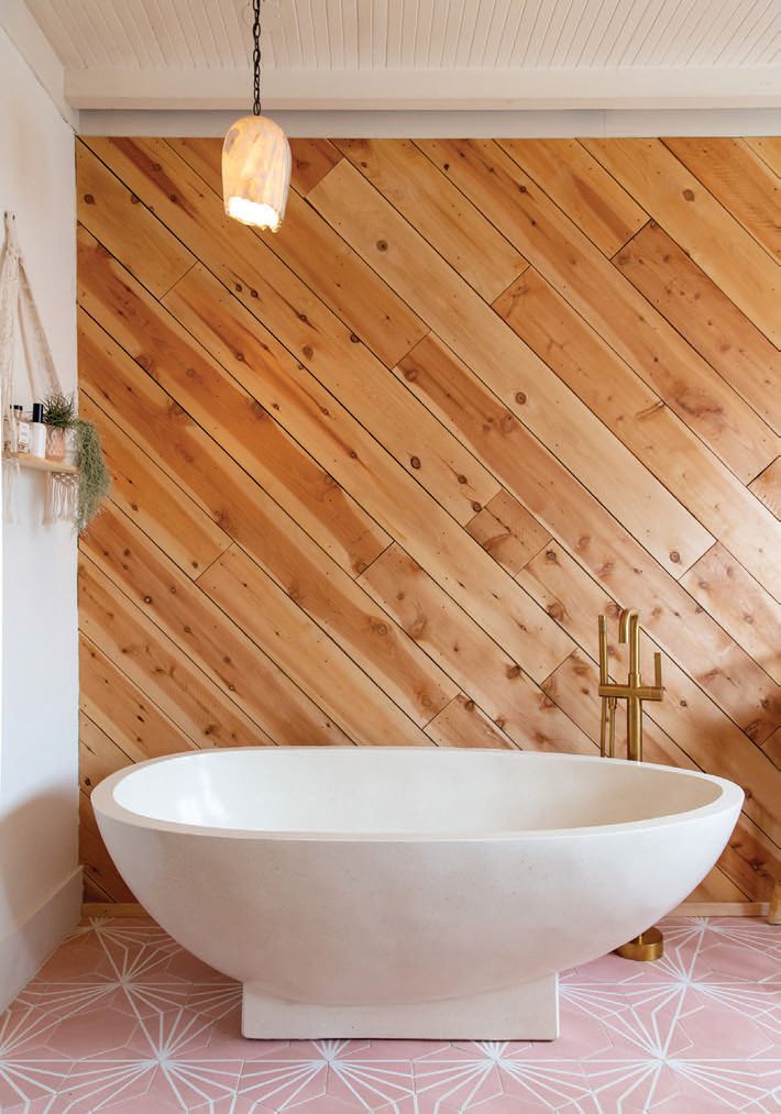 A roomy bath at Den Mother in Venice PHOTO COURTESY OF BRAND
