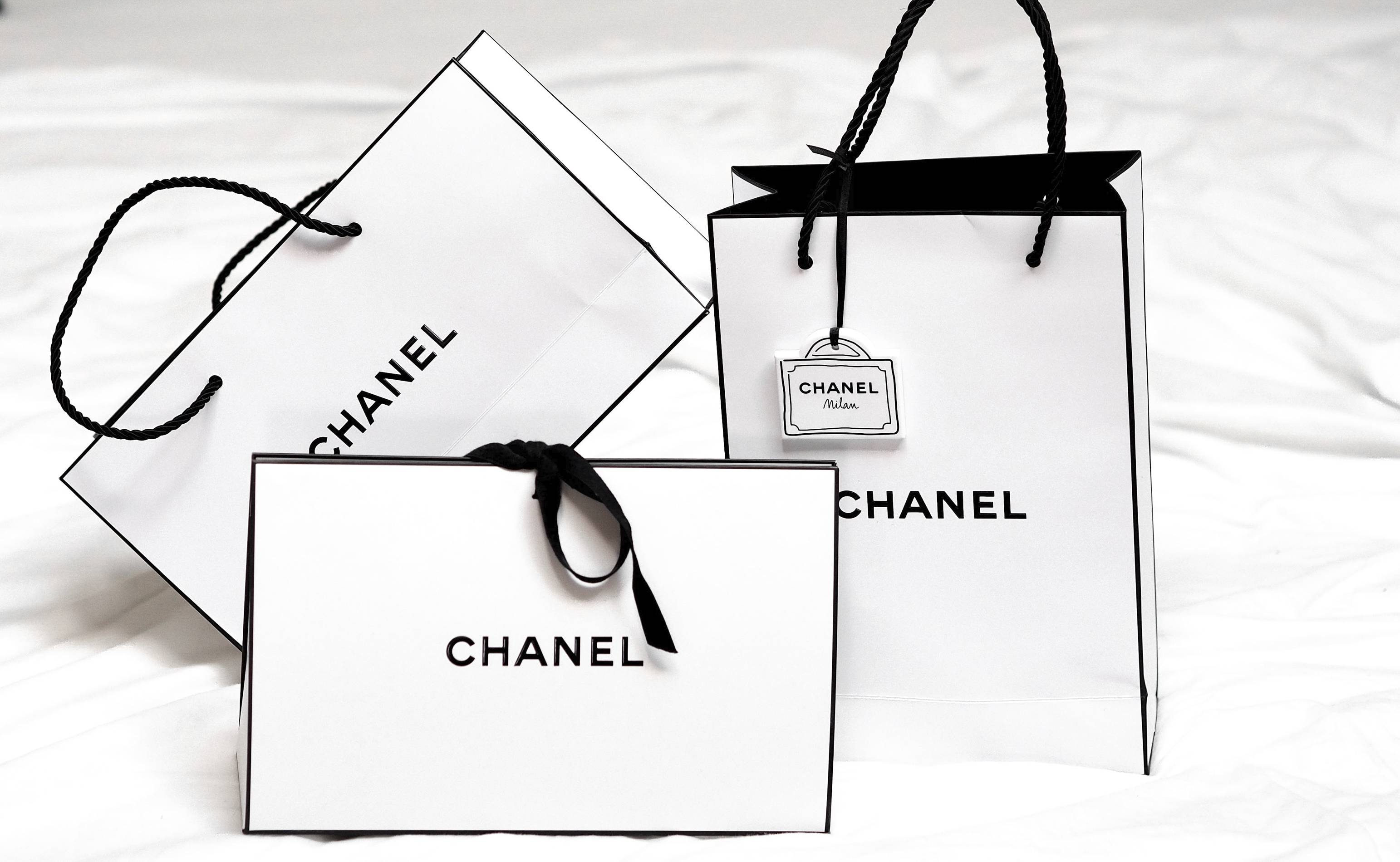 Louis Vuitton, Other, Designer Gift Bags Louis Vuitton Gucci Prada